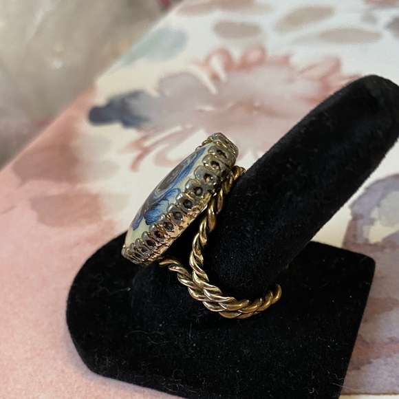 Vintage Winard Blue Rose Cameo Ring - Picture 3 of 6